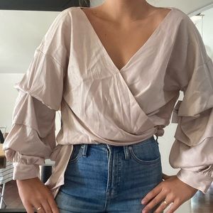 NWT vagabond wrap shirt in blush silk color